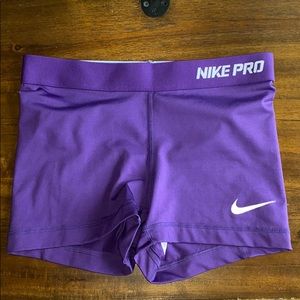 Nike Pros Purple Small